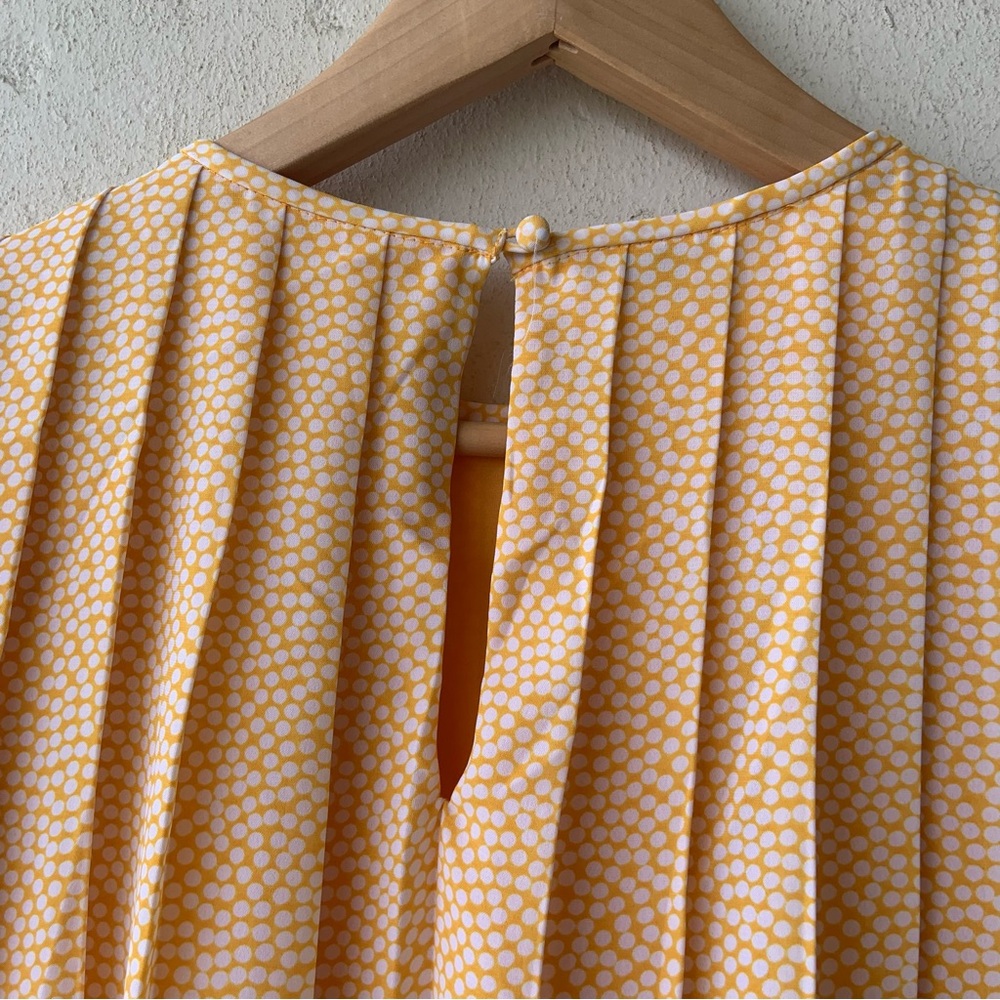 Yellow Pleated Women's Top - Picture 9 of 10